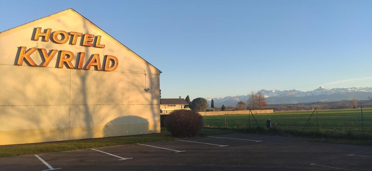 Kyriad Tarbes Odos Ngoại thất bức ảnh