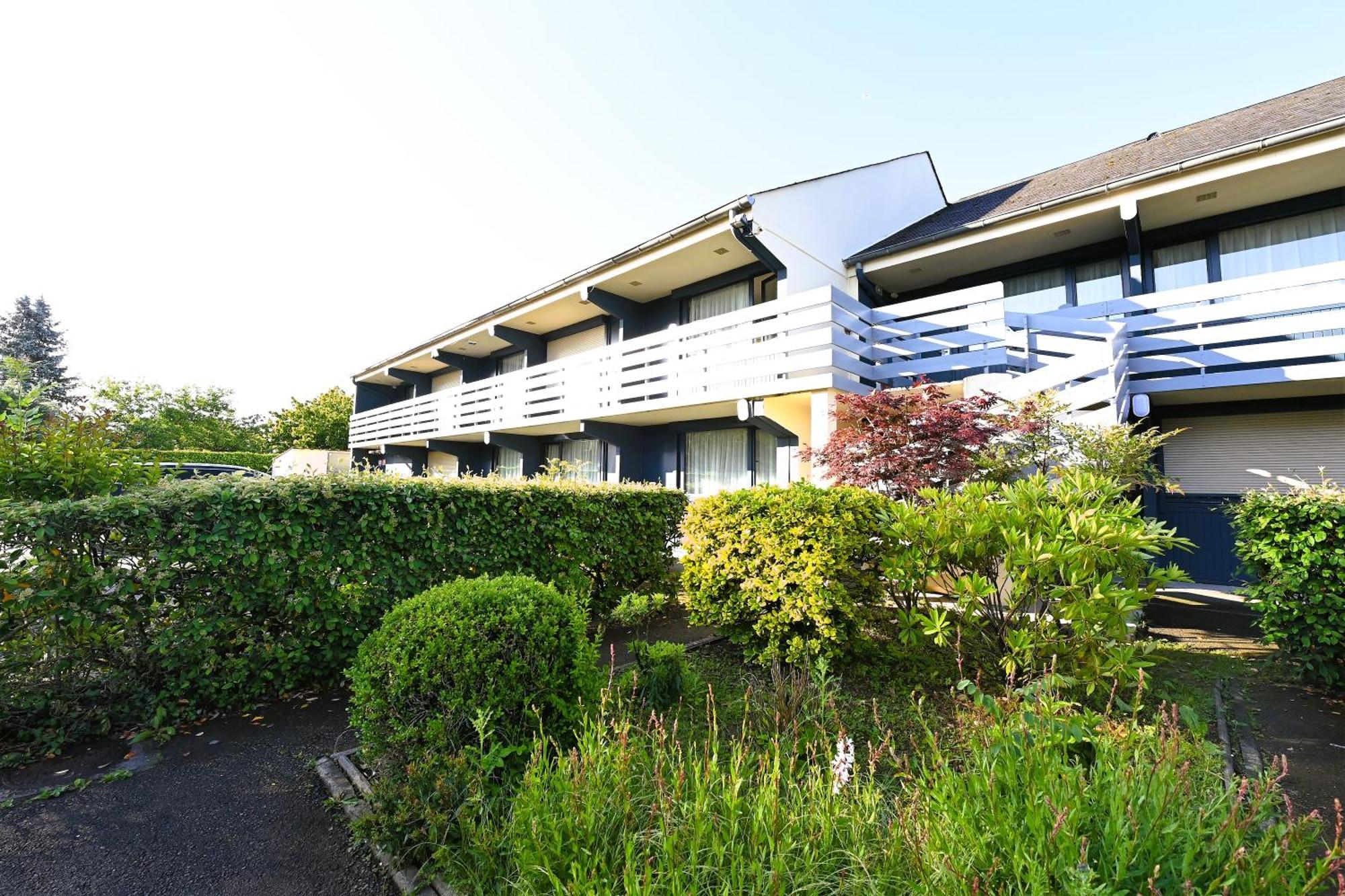 Kyriad Tarbes Odos Ngoại thất bức ảnh